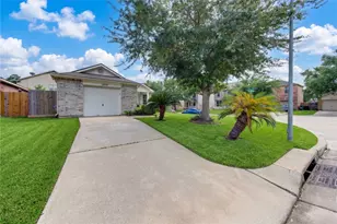 18835 Driftwood Springs Dr, Katy, TX 77449 - Photo 2