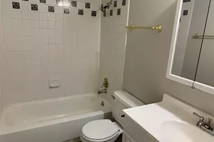 6401 Deihl Rd, Houston, TX 77092 - Photo 14