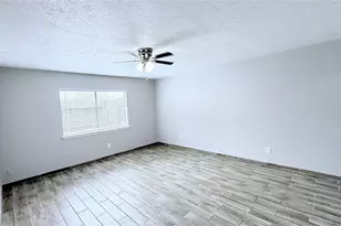 15507 Mira Monte Dr, Houston, TX 77083 - Photo 16