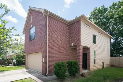 8918 Santo Domingo, Houston, TX 77017 - Photo 2