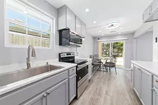 6111 Westbranch Dr, Houston, TX 77072 - Photo 14