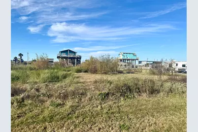 1057 Mabry Street, Gilchrist, TX 77617 - Photo 1