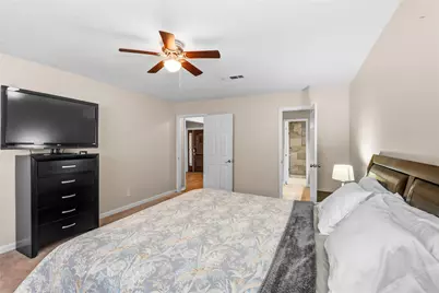 8203 Fernbrook Lane, Houston, TX 77070 - Photo 16