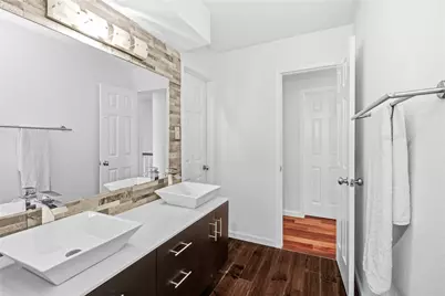 8203 Fernbrook Lane, Houston, TX 77070 - Photo 22