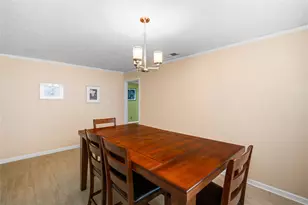 8203 Fernbrook Ln, Houston, TX 77070 - Photo 10