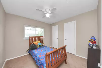 2519 Colonial Ridge Drive, Friendswood, TX 77546 - Photo 18