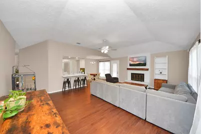 2519 Colonial Ridge Drive, Friendswood, TX 77546 - Photo 6