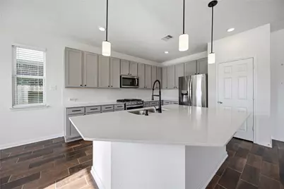 2111 Katalonia Lane, Fresno, TX 77545 - Photo 6