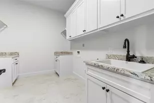 1713 Divino Pass, Conroe, TX 77304 - Photo 22