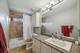13602 Laurel Terrace Ln, Sugar Land, TX 77498 - Photo 22