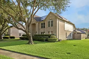 13602 Laurel Terrace Ln, Sugar Land, TX 77498 - Photo 2