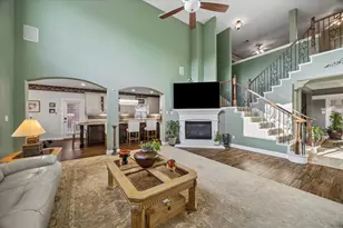 13602 Laurel Terrace Ln, Sugar Land, TX 77498 - Photo 6