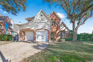 3119 Old Masters Dr, Sugar Land, TX 77479 - Photo 2