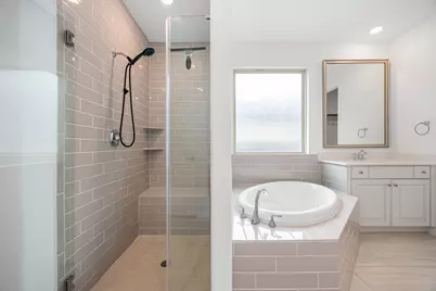 1021 Lakemont Bend Lane, Pinehurst, TX 77362 - Photo 20