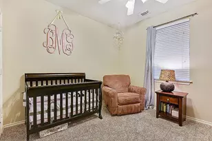 6 N Queenscliff Cir, The Woodlands, TX 77382 - Photo 20