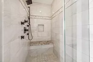 912 Yale St, Houston, TX 77008 - Photo 22