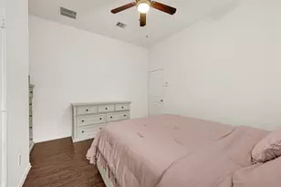 9414 Savannah Holly Dr, Houston, TX 77075 - Photo 16