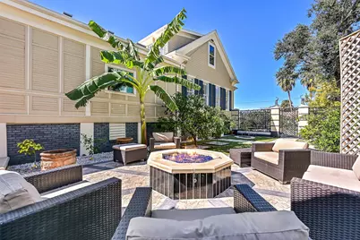 1227 Ball, Galveston, TX 77550 - Photo 38