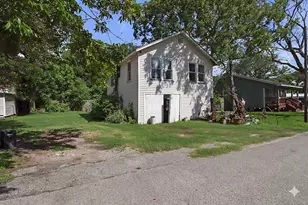 531 Circle Dr, La Porte, TX 77571 - Photo 12