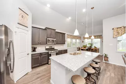 1859 Beau Banks Way, Alvin, TX 77511 - Photo 10