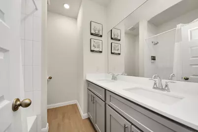 14967 Eagle Feather Drive, Houston, TX 77090 - Photo 24