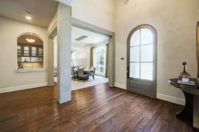 5610 Lynbrook Drive, Houston, TX 77056 - Photo 8