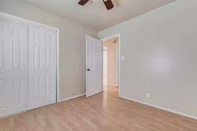 9417 Fairland Drive, Houston, TX 77051 - Photo 18