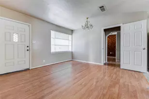 9417 Fairland Dr, Houston, TX 77051 - Photo 2