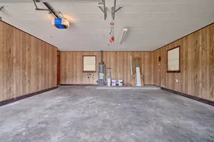 3002 Lamar Cir, El Campo, TX 77437 - Photo 40