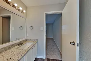 15803 Maple Manor Dr, Houston, TX 77095 - Photo 6