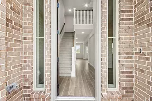 128 Peninsula Pt Dr, Montgomery, TX 77356 - Photo 2