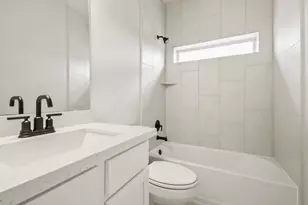 128 Peninsula Pt Dr, Montgomery, TX 77356 - Photo 16