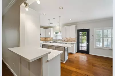 816 Anderson Street, Bellaire, TX 77401 - Photo 6