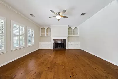 816 Anderson Street, Bellaire, TX 77401 - Photo 16