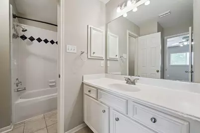816 Anderson Street, Bellaire, TX 77401 - Photo 30