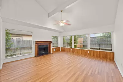 13527 Avonshire Drive, Houston, TX 77083 - Photo 20