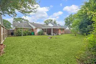 9727 Blankenship Dr, Houston, TX 77080 - Photo 10