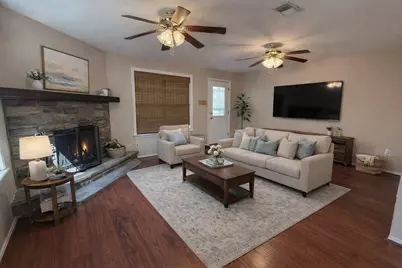 13231 Southshore Drive, Conroe, TX 77304 - Photo 12