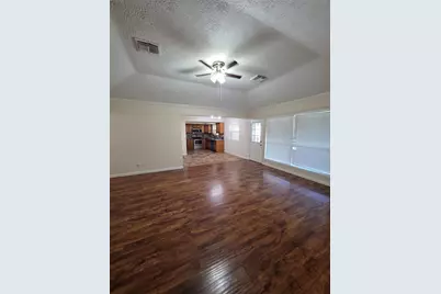 8523 Elmhaven Road, La Porte, TX 77571 - Photo 2
