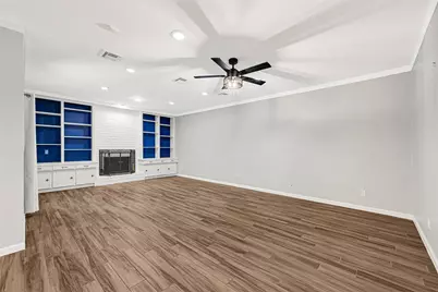 425 E Fair Harbor Lane, Houston, TX 77079 - Photo 4