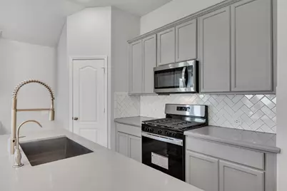 8418 Terrace Valley Circle, Richmond, TX 77407 - Photo 10