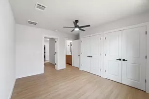 2710 Gano St, Houston, TX 77009 - Photo 18