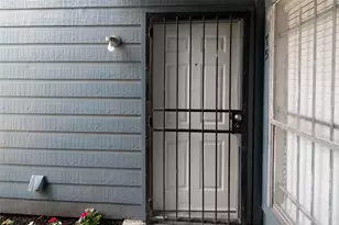 10001 Westpark Dr, Houston, TX 77042 - Photo 6