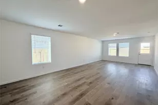 18623 Periwinkle Brk Dr, Crosby, TX 77532 - Photo 4