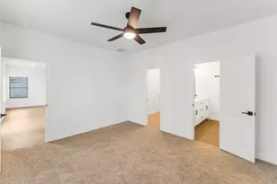 810 S Colbert St, Dayton, TX 77535 - Photo 18