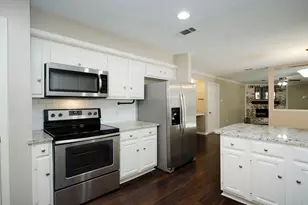 3731 Windy Haven Dr, Kingwood, TX 77339 - Photo 24