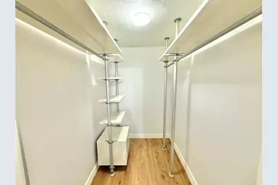 2750 Holly Hall Street #504, Houston, TX 77054 - Photo 8