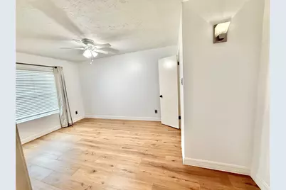 2750 Holly Hall Street #504, Houston, TX 77054 - Photo 6