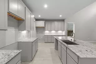 1707 Pecan Woods Ln, Conroe, TX 77301 - Photo 4