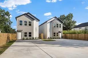 1031 North Ln, Houston, TX 77088 - Photo 2